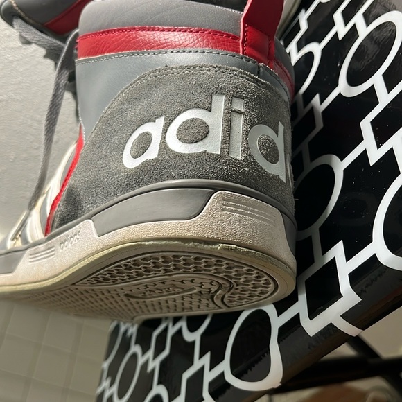 Adidas Neo Raleigh Gray/Red Sneakers w/Suede Upper & Padded Collar—Men's Size 13 - Picture 10 of 10